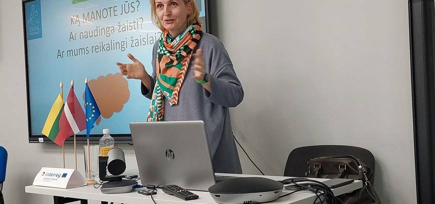 Parodos „SENIEJI VAIKŲ ŽAISLAI“ atidarymas